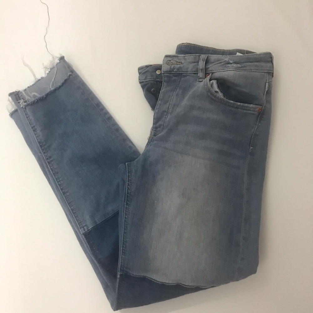 H&m Patched Raw Hem Jeans Size 6